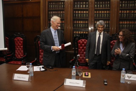 Acto de investidura del Prof. Philip Alston como Doctor Honoris Causa de la UBA