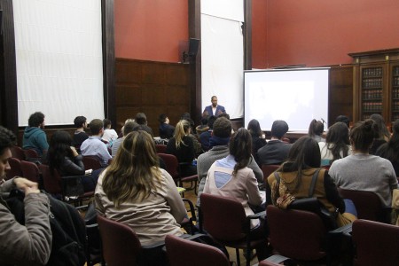 Charla informativa sobre becas Knight-Hennessy para realizar posgrados en la Universidad de Stanford