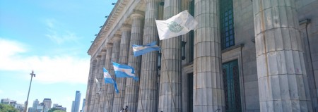 Doce estudiantes de la Facultad viajarán a cursar el próximo semestre a universidades extranjeras en el marco de programas de intercambio de la UBA