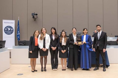 ¡El equipo de la Facultad de Derecho de la UBA se consagró campeón del Concurso de Simulación Judicial ante la Corte Penal Internacional!