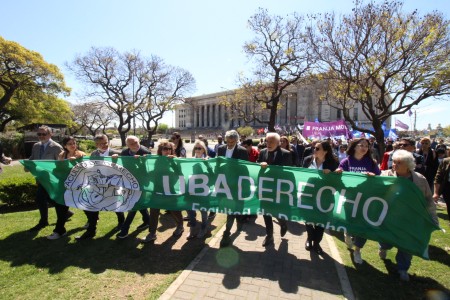 La Facultad participó de la marcha por la Ley de Financiamiento a Universidades Nacionales