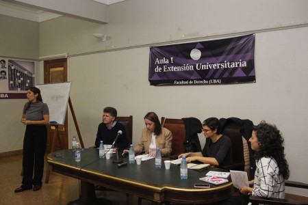 Presentación del libro  Entra una paciente, sale una denuncia 