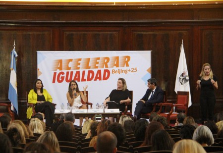 Presentación del libro La Universidad en clave de género. A 100 años de la reforma universitaria