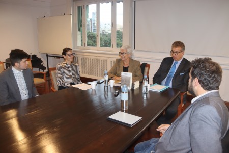 Presentación del libro Las teorías del derecho internacional, de Andrea Bianchi