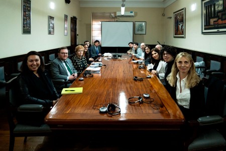 Visita de la Embajadora enviada especial de los Estados Unidos para Monitorear y Combatir el Antisemitismo Deborah Lipstadt