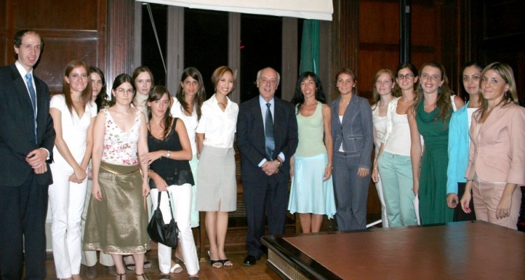 Entrega de premios a los mejores promedios 2006 de nuestra Facultad