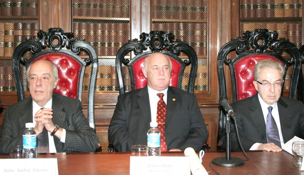 Alberto Bercovitz Rodríguez-Cano, Rubén Hallú y Atilio Alterini