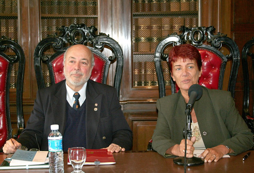 Juan Guzmán Tapia y Mónica Pinto