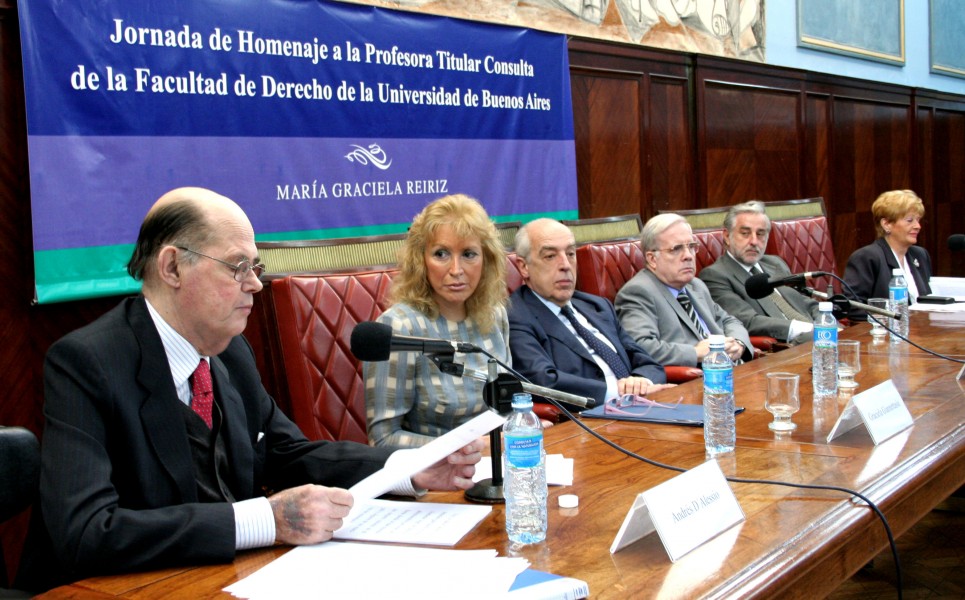 Andrés D´ Alessio, Graciela Giannettasio, Atilio Alterini, Tulio Ortiz, Osvaldo Siseles y Graciela Güidi