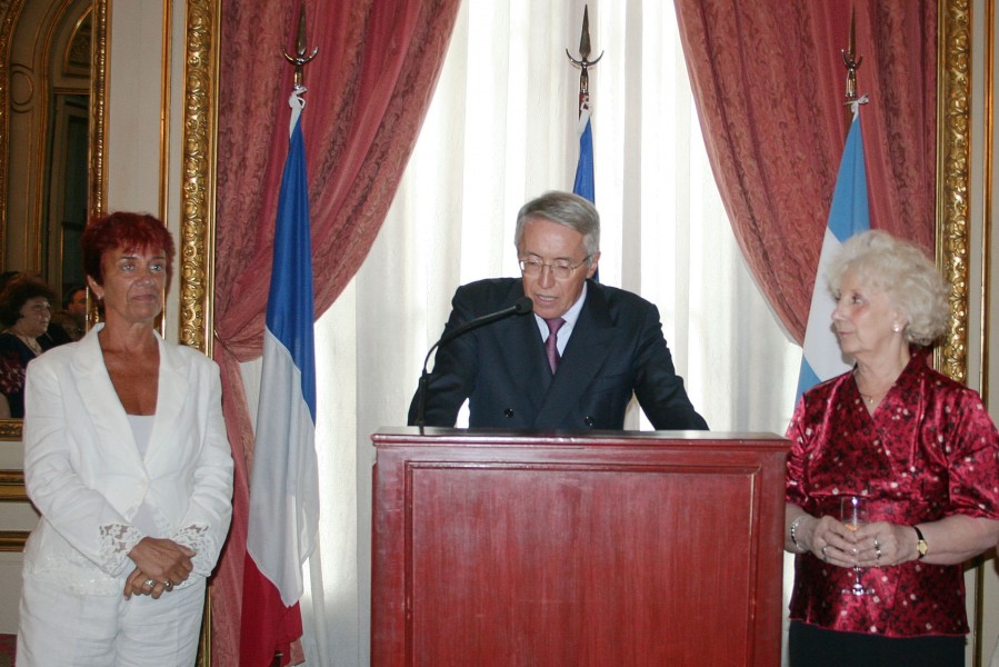 Mónica Pinto, Frédéric Baleine du Laurens y Estela de Carlotto