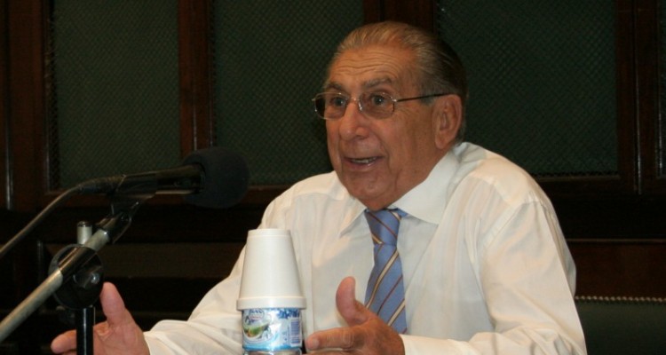  Héctor Raúl Sandler