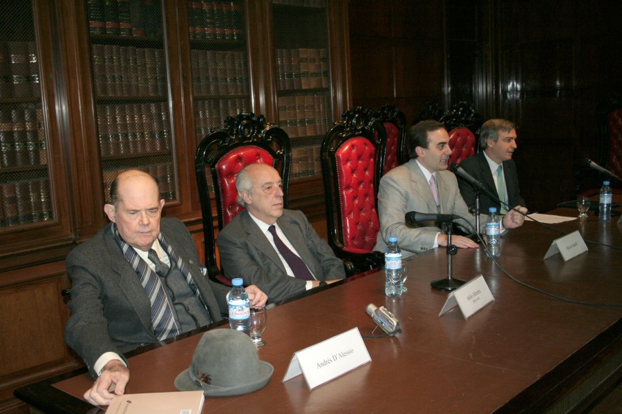 Andrés D´Alessio, Atilio A. Alterini, Héctor Sabelli y Alfonso Santiago (h)