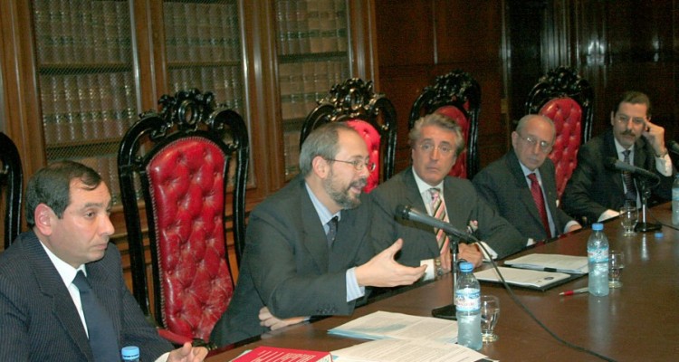 Gustavo González Acosta, Gustavo Naveira de Casanova, Daniel R. Vítolo, Marcelo Lascano y Héctor O. Chomer