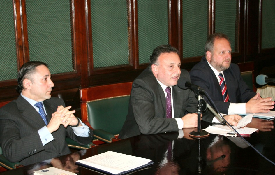 Oscar A. De Masi, José Carlos Costa y Alfredo G. Di Pietro