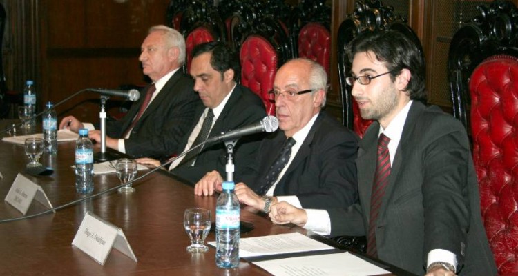 Mario A. Schmoisman, Raúl Gustavo Ferreyra, Atilio A. Alterini y Diego A. Dolabjian