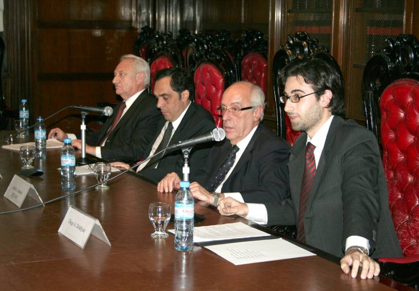 Mario A. Schmoisman, Raúl Gustavo Ferreyra, Atilio A. Alterini y Diego A. Dolabjian