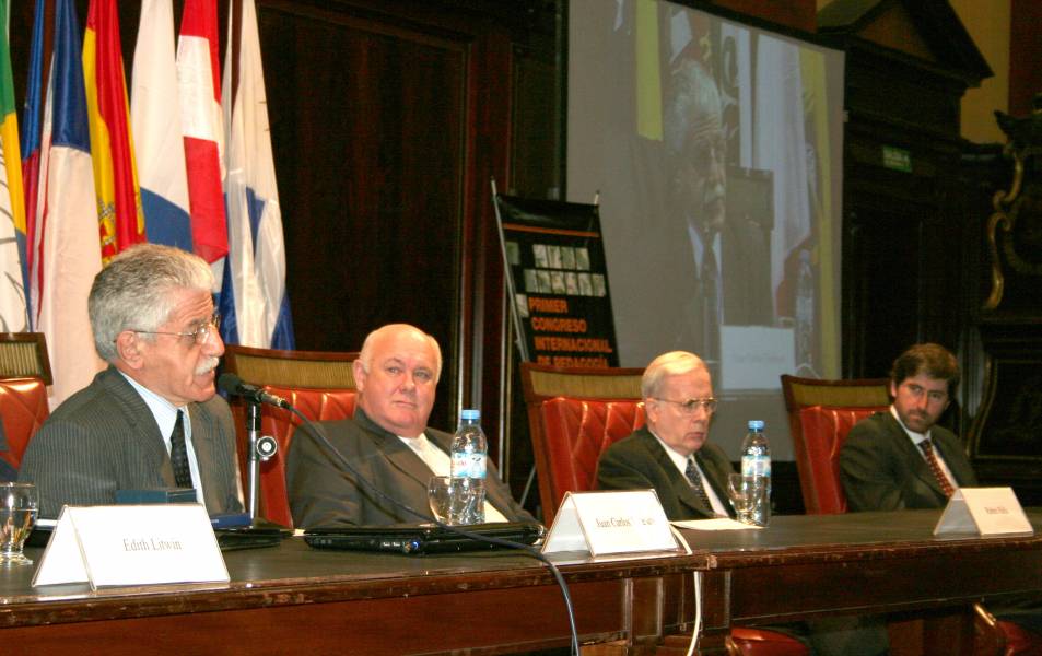 Juan Carlos Tedesco, Rubén Hallú, Tulio Ortiz y Carlos Mas Velez