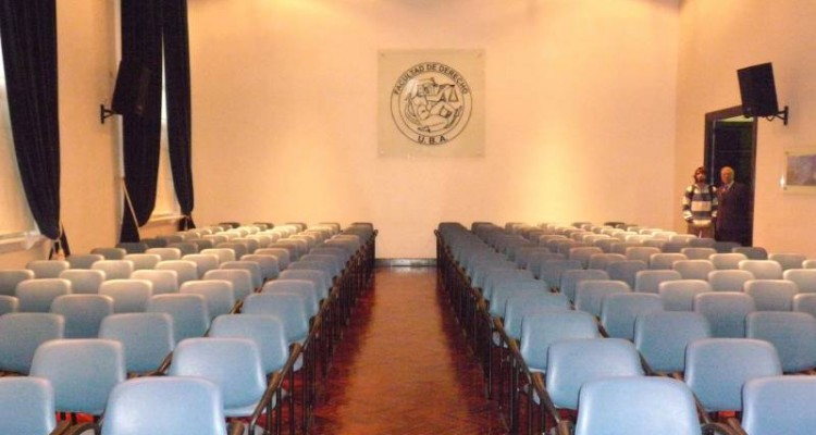 Acto inaugural del Salón Azul de la Facultad de Derecho