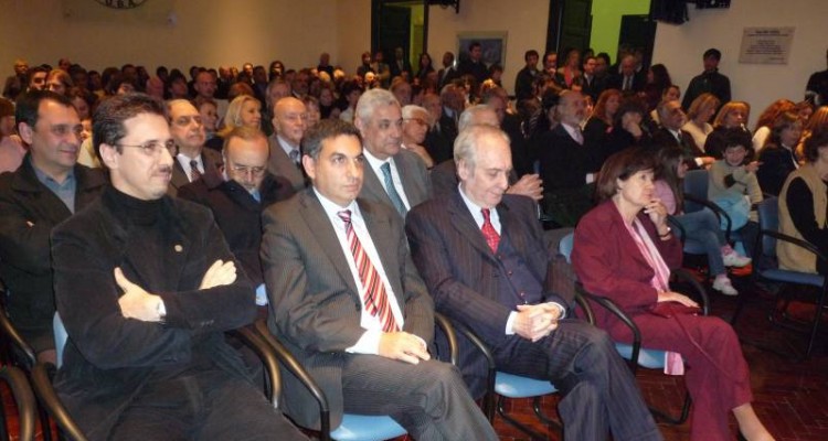 Acto inaugural del Salón Azul de la Facultad de Derecho