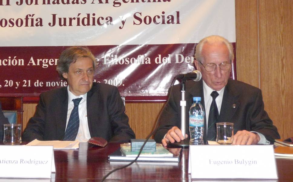 Manuel Atienza Rodríguez y Eugenio Bulygin