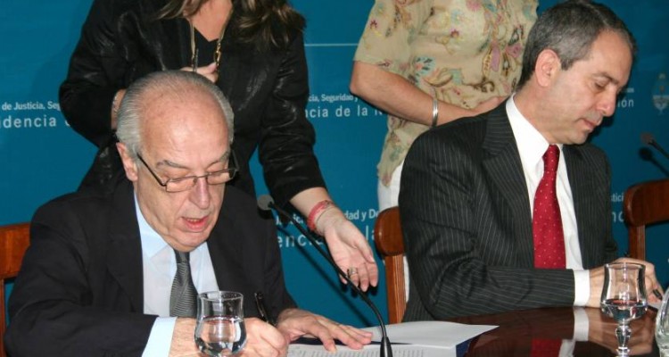 Atilio Alterini y Julio Alak