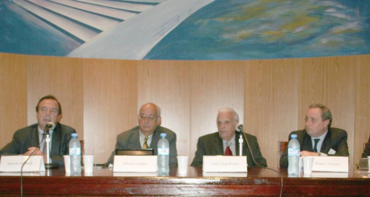 Aurelio Ammirato, Tomás Hutchinson, Daniel Sabsay y Carlos F. Balbín