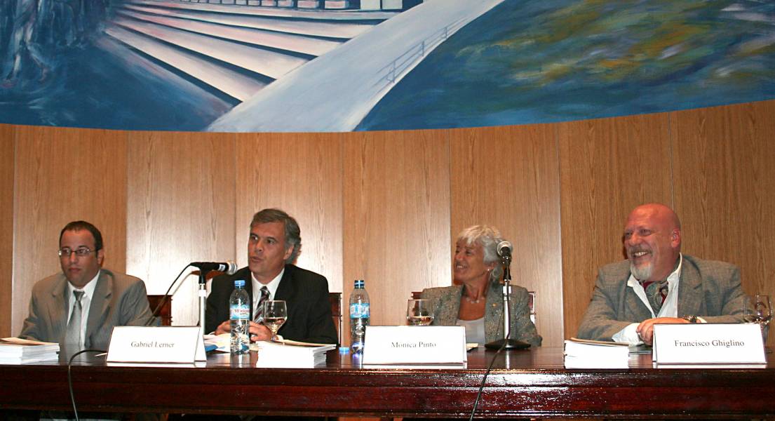 Oscar Zoppi, Gabriel Lerner, Mónica Pinto y Francisco Ghiglino