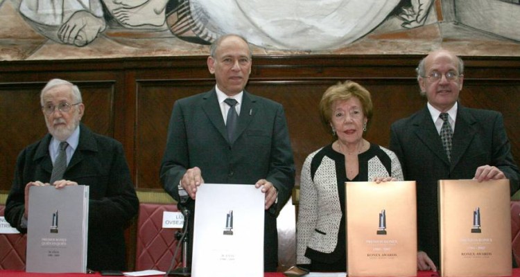 Noé Jitrik, Luis Ovsejevich, Pola Suárez Urtubey y Pablo Sirvén