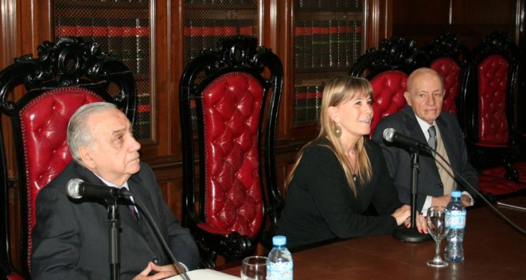 José M. Díaz Couselo, Silvia Nonna y Víctor Tau Anzoátegui