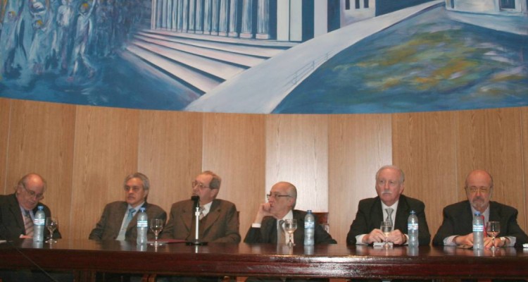 Oscar Ameal, Osvaldo Gozaíni, Enrique Falcón, Atilio Alterini, Jorge Kielmanovich, Eduardo Sirkin y Gonzalo Alvarez