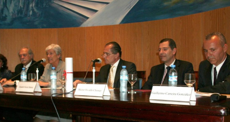 Liliana Araldi, Guillermo E. Ragazzi, Mónica Pinto, Eduardo M. Favier Dubois (h), Héctor O. Chomer y Guillermo Carreira González