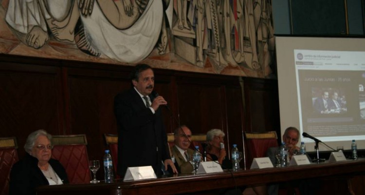 Carmen Argibay, Ricardo Alfonsín, Carlos Mas Velez, Ricardo L. Lorenzetti, Mónica Pinto y Pepe Eliaschev