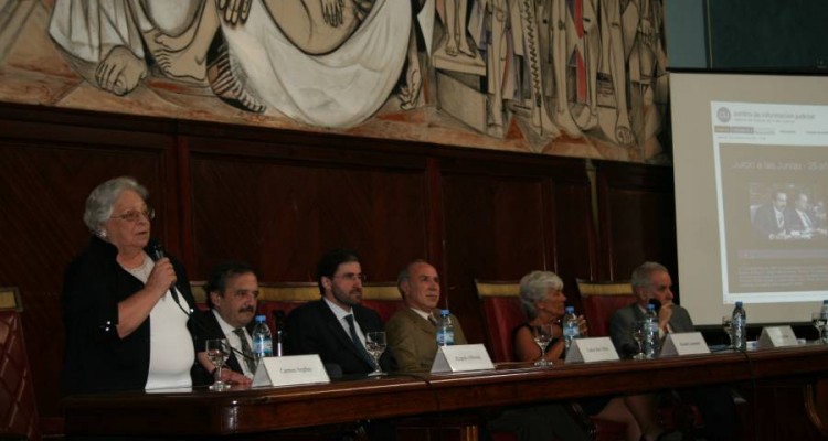 Carmen Argibay, Ricardo Alfonsín, Carlos Mas Velez, Ricardo L. Lorenzetti, Mónica Pinto y Pepe Eliaschev