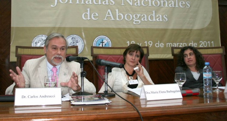 Carlos Andreucci, María Elena Barbagelata y Mary Beloff