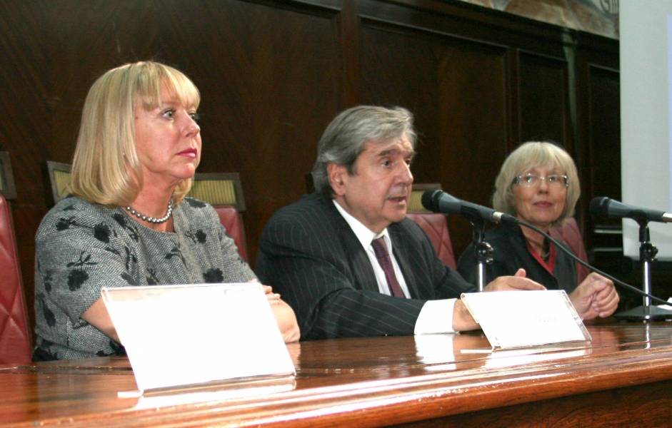 Graciela Medina, Alberto Bueres y Françoise Moneger