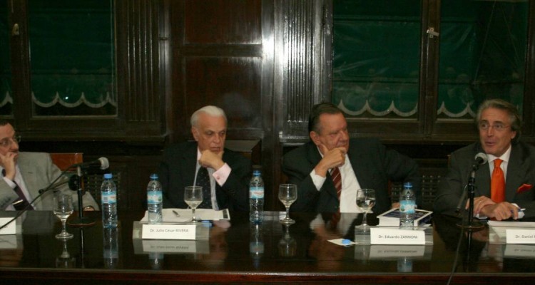 Luis D. Crovi, Julio César Rivera, Eduardo Zannoni y Daniel R. Vítolo