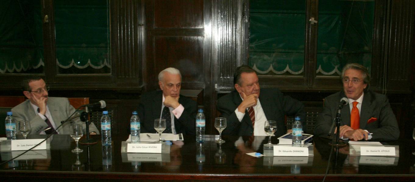 Luis D. Crovi, Julio César Rivera, Eduardo Zannoni y Daniel R. Vítolo