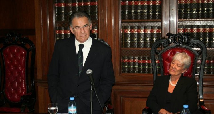 Roberto Bergalli y Mónica Pinto