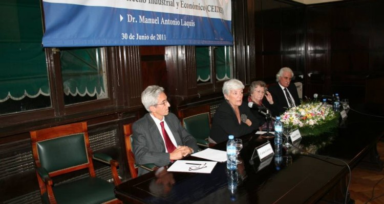 Carlos M. Correa, Mónica Pinto, Susana Czar de Zalduendo y Jorge Kors