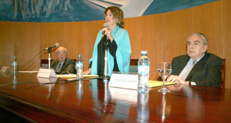 Atilio Alterini, Elena I. Highton de Nolasco y Juan Octavio Gauna