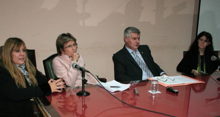 Marisa Aizenberg, Susana Cayuso, Francisco Brischetto y Laura Clérico