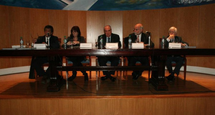 Gustavo Bruzzone, Lucila Larrandart, Esteban Righi, Luis de la Barreda Solórzano y Enrique Bacigalupo