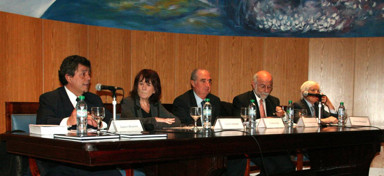 Gustavo Bruzzone, Lucila Larrandart, Esteban Righi, Luis de la Barreda Solórzano y Enrique Bacigalupo