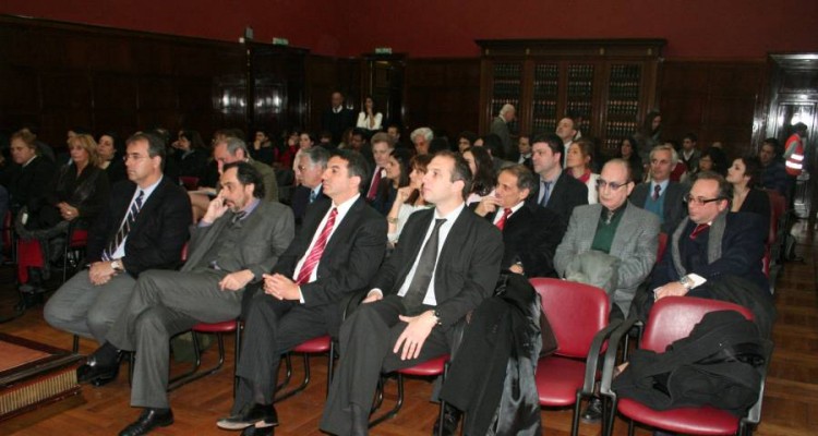 La Universidad invistió como Doctor Honoris Causa a Giuseppe de Vergottini 