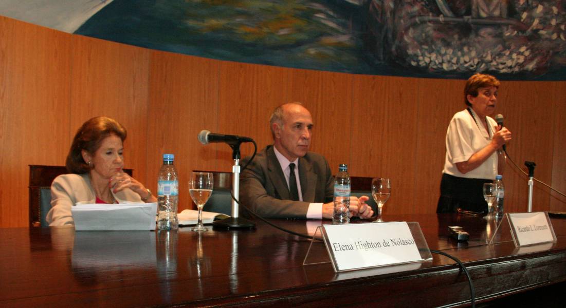 Elena Highton de Nolasco, Ricardo L. Lorenzetti y Aída Kemelmajer de Carlucci