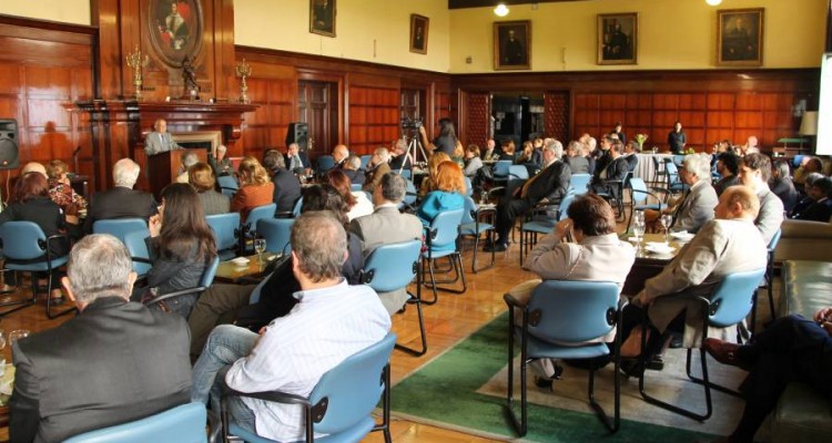 Ciclo de almuerzos académicos para profesores de la Facultad de Derecho - “Evolución del Derecho de Propiedad Industrial”