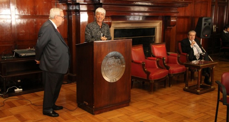 Ricardo A. Guibourg, Mónica Pinto y Alberto Bueres