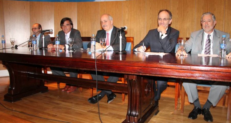 José Francisco García Mira, Fernando García Pullés, Guido S. Tawil, Carlos F. Balbín y Ernesto A. Marcer