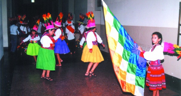 Conciertos y feria de comunidades indígenas en la Facultad