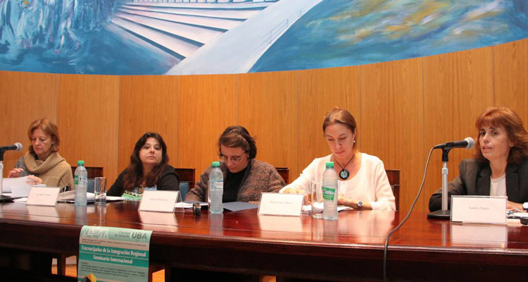 Leila Devia, Ana María Vernetti, Gabriela Mastaglia, María Isabel Morín y Sandra Negro